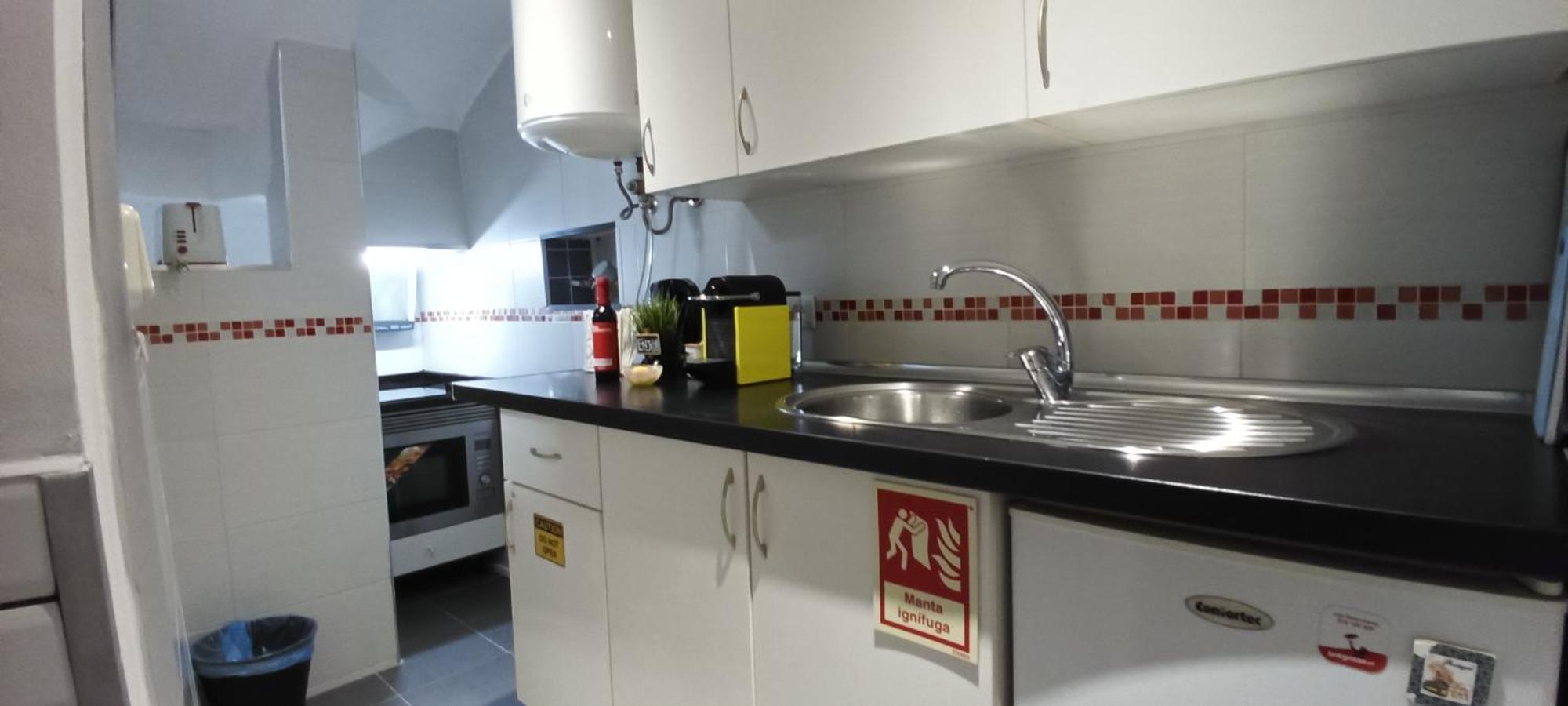 Lisbon Underground Apartment Екстериор снимка