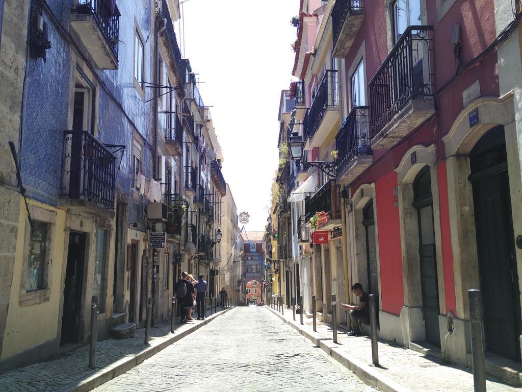 Lisbon Underground Apartment Екстериор снимка